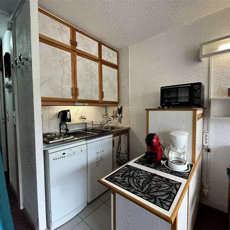 Cosy Au Pied Des Pistes Avec Balcon Ensoleille - Les Menuires - Fr-1-452-383
